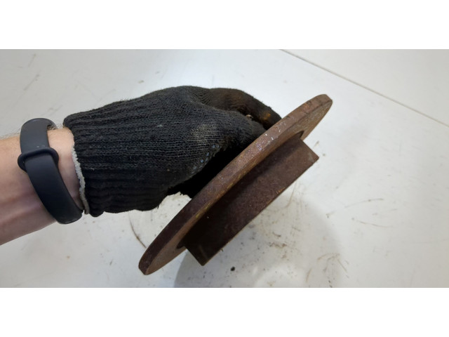 Диск тормозной  Mitsubishi Space Star 1998-2006   задний   MR913846      