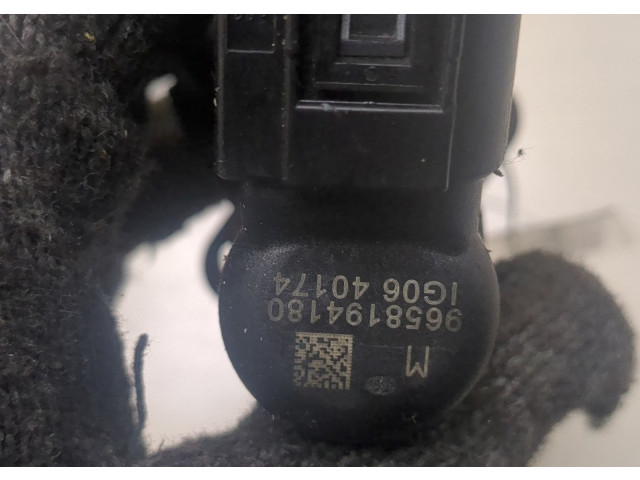 Форсунка топливная  Citroen C4 Grand Picasso 2006-2013    1980K8     