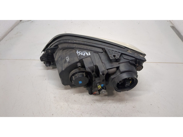 Фара передняя  KIA Sorento 2002-2009 правая 