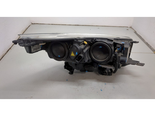 Фара передняя  Ford Kuga 2016-2019 левая 