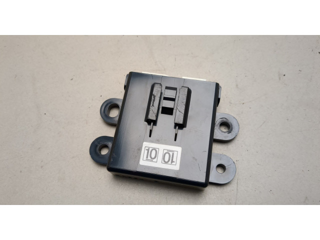 Блок комфорта Mitsubishi Outlander 2012-2021 8637B731