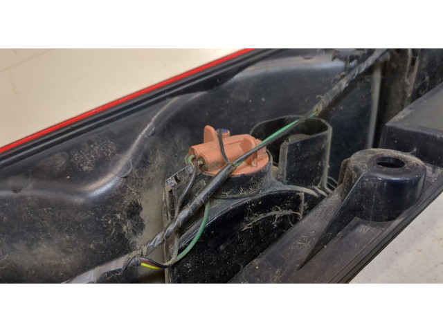 Задний фонарь Nissan Note E11 2006-2013