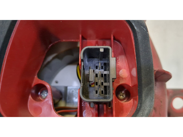 Задний фонарь Volkswagen Passat 6 2005-2010