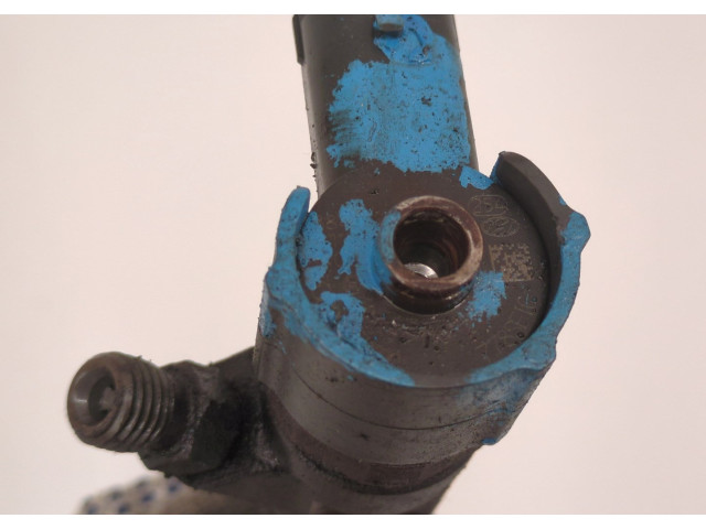 Форсунка топливная KIA Sorento BL 2002-2011 338004A500