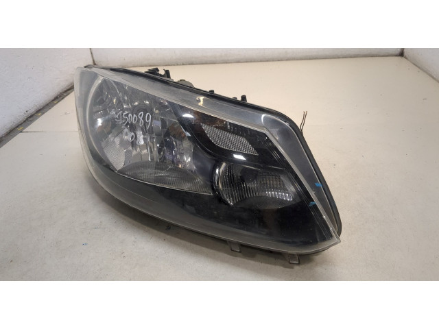 Фара передняя  Volkswagen Caddy 2004-2015 правая 