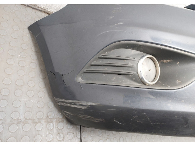 Бампер  Ford Focus 2 2005-2008 передний   