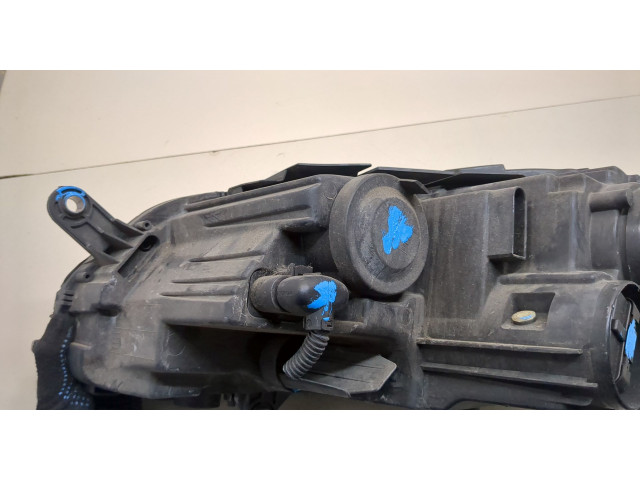 Фара передняя  Volkswagen Passat 7 2010-2015 Европа правая 