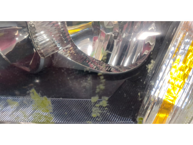 Фара передняя Ford Focus 2 2005-2008 левая