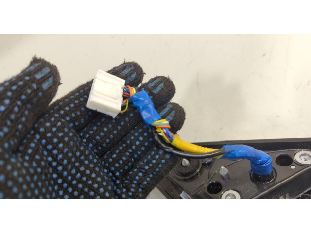 Зеркало боковое Infiniti QX30 2016-2019 правое 963015DC4A