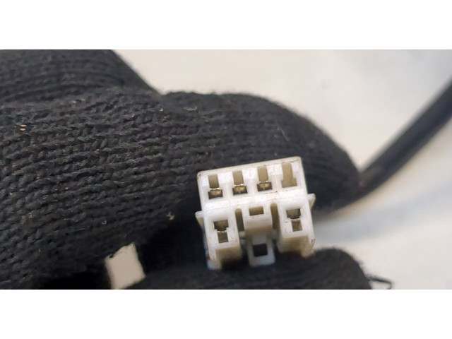 Зеркало боковое Mitsubishi Carisma правое