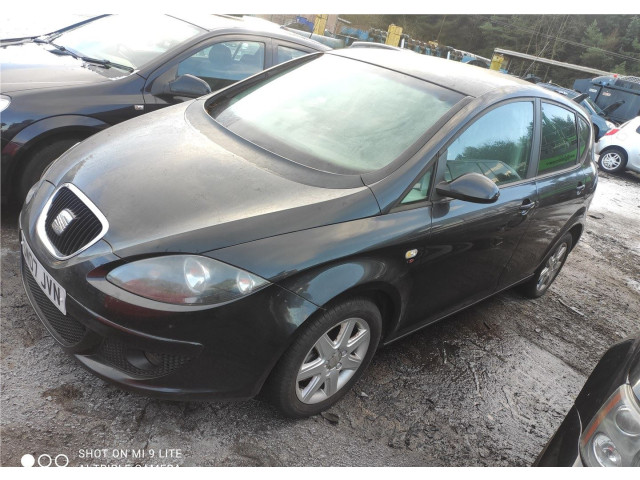 Генератор  Seat Altea 2004-2009       06F903023C    2.0 дизель