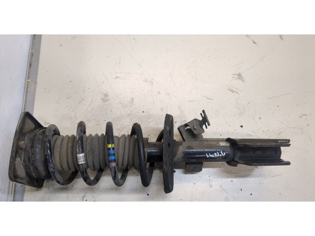 Стойка амортизатора  Mercedes E W212 2009-2013      