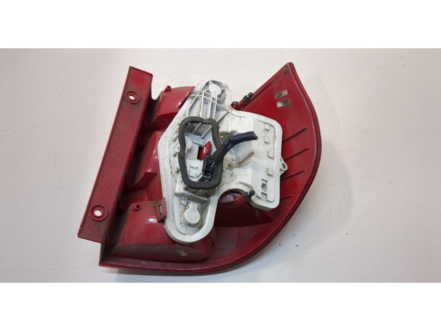 Задний фонарь     5L0945095, 5L0945111     