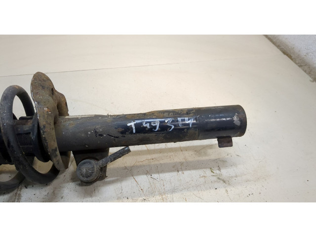 Стойка амортизатора Skoda Yeti 2013-2018