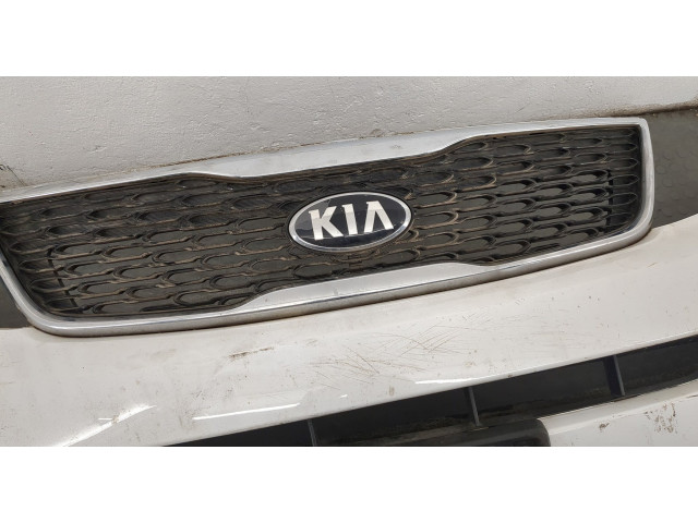 Решетка радиатора  KIA Sorento XM 2009-2021          863501U500, 863501U700