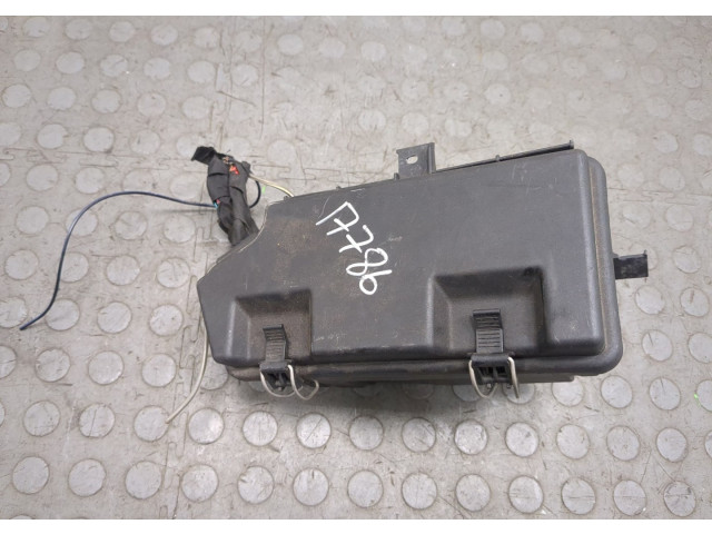 Блок предохранителей  Mercedes GL X164 2006-2012      A1645400672   