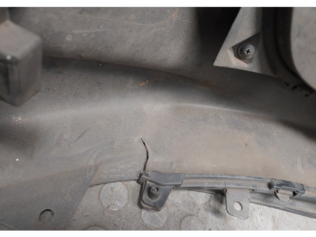 Бампер  KIA Carens 2013-2019 передний   