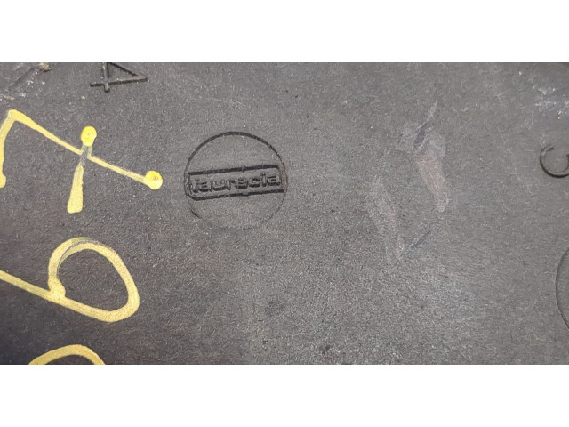 Вентилятор радиатора  Citroen C4 2004-2010           