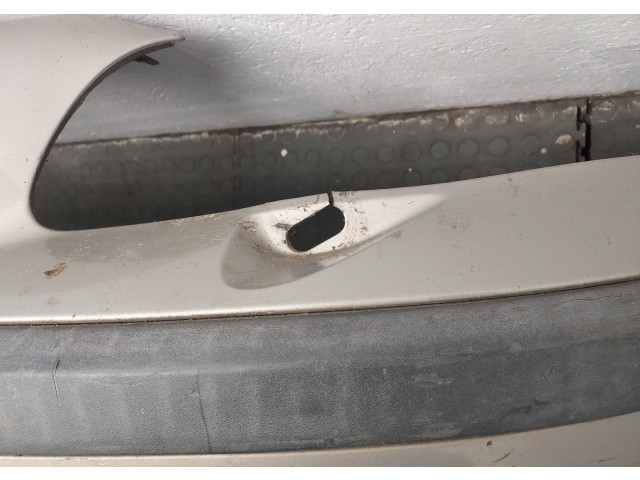 Бампер  Volvo V70 2001-2008 передний   