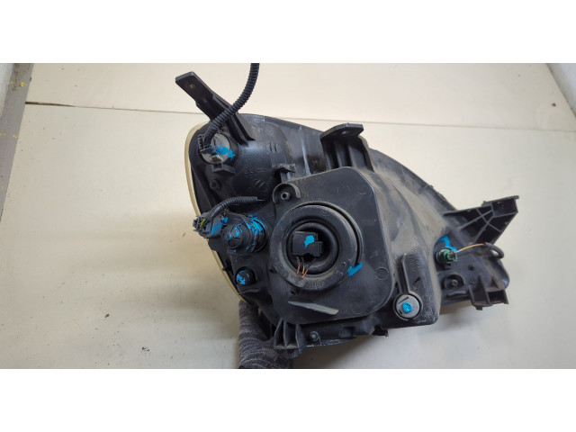 Фара передняя  Honda CR-V 2001-2006 левая 