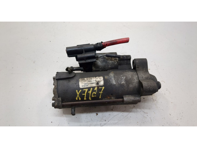 Стартер Volvo S40 2004-