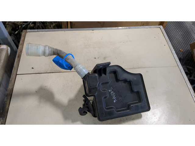 Бачок омывателя Volkswagen Polo 2009-2014