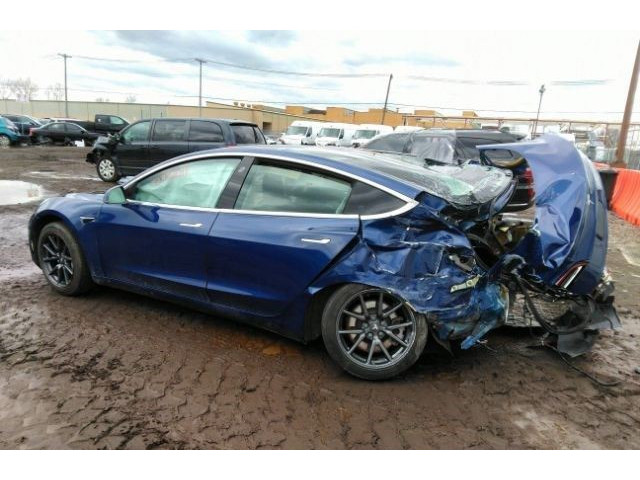 Руль Tesla Model 3 108568200b