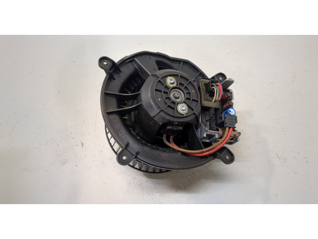 Моторчик печки  Mercedes CLS C219 2004-2010        