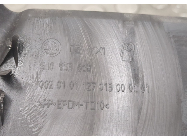 Решетка радиатора  Skoda Fabia 2007-2014          