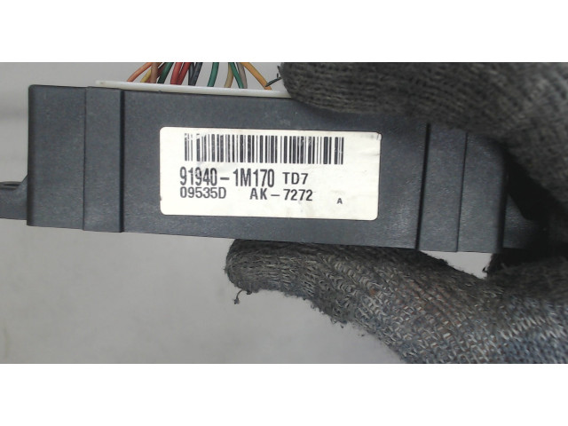 Блок реле  KIA Cerato 2009-2013      919401M170    2.4