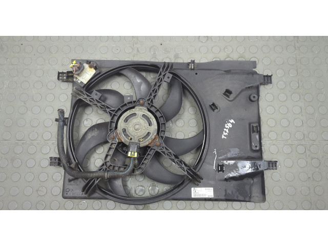 Вентилятор радиатора  Fiat Punto Evo 2009-2012           