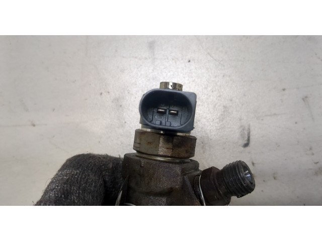 Форсунка топливная  Volkswagen Passat CC 2008-2012    0445110369     