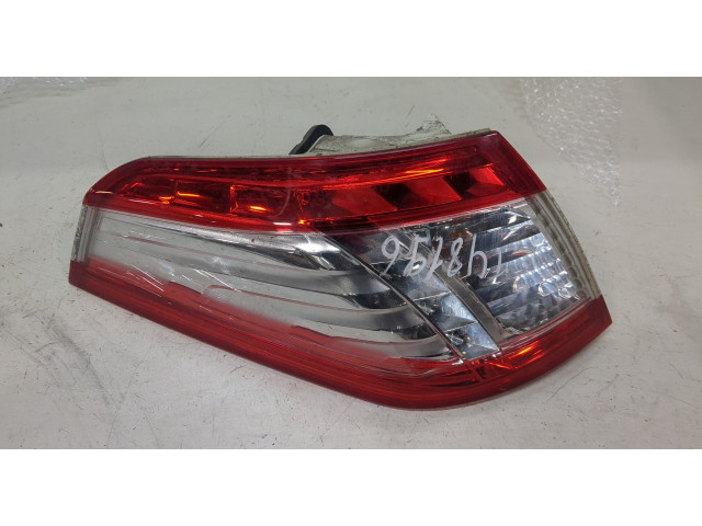 Задний фонарь          