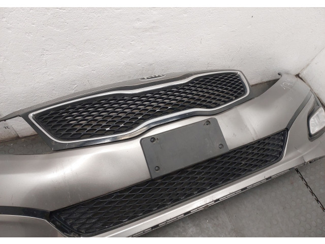 Решетка радиатора  KIA Optima 3 2010-2015          863504C700, 863504C500