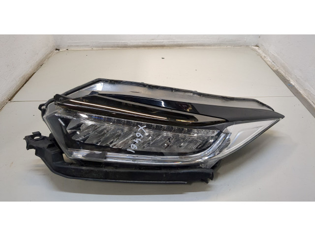 Фара передняя  Honda HRV 2015-2021 левая 