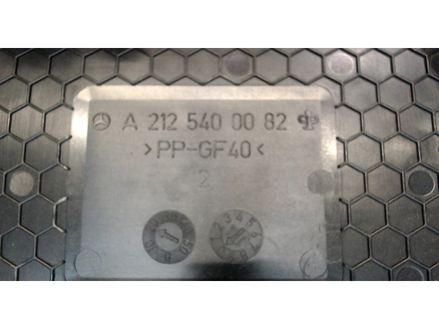 Крышка блока предохранителей Mercedes E W212 2013-2016 a2125400082 3.5