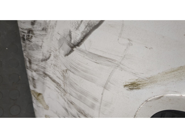 Решетка радиатора  KIA Sorento XM 2009-2021          863501U500, 863501U700