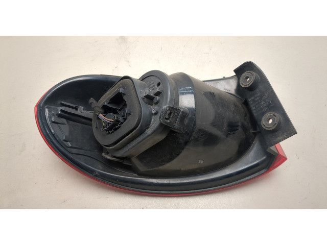 Задний фонарь     5N0945112D     