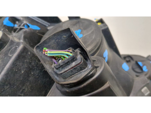 Фара передняя  Citroen C3 2009-2013 левая 