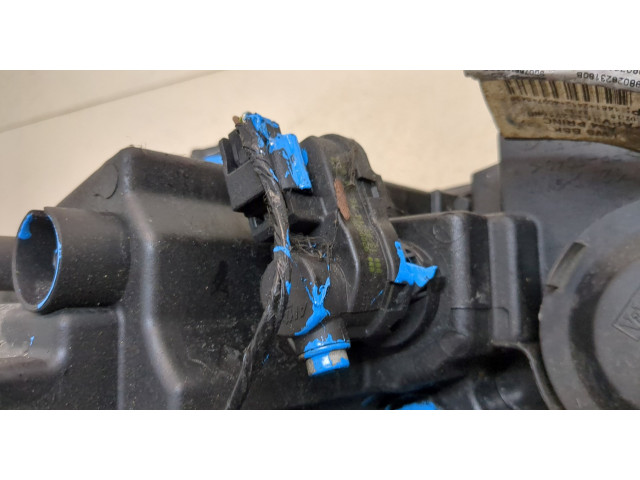 Фара передняя Peugeot 2008 2013-2016 правая