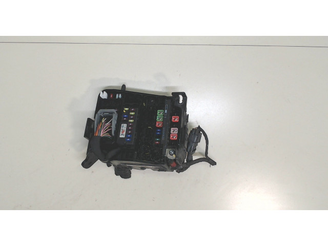 Блок реле KIA Carens 2013-2019 91280-a4310 1.7