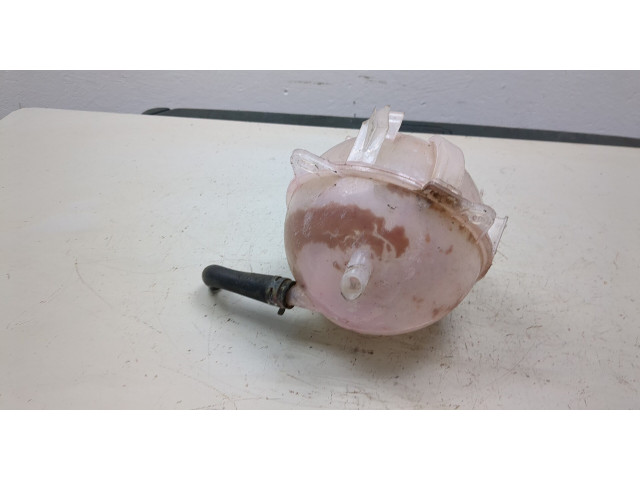 Бачок расширительный Volkswagen Passat 6 2005-2010