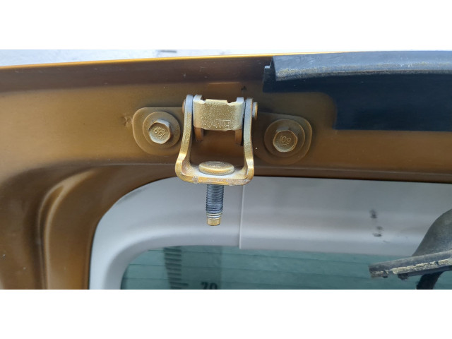 Замок багажника Ford Escape 2012-2015