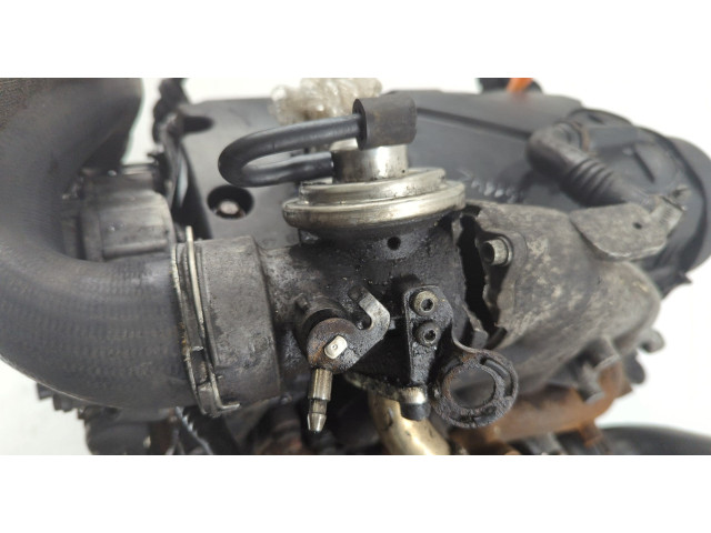 Турбина Volkswagen Transporter 5 2003-2015 038253056M