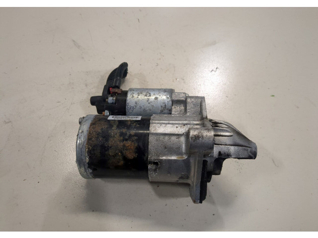 Стартер  Dacia Duster 1.6     