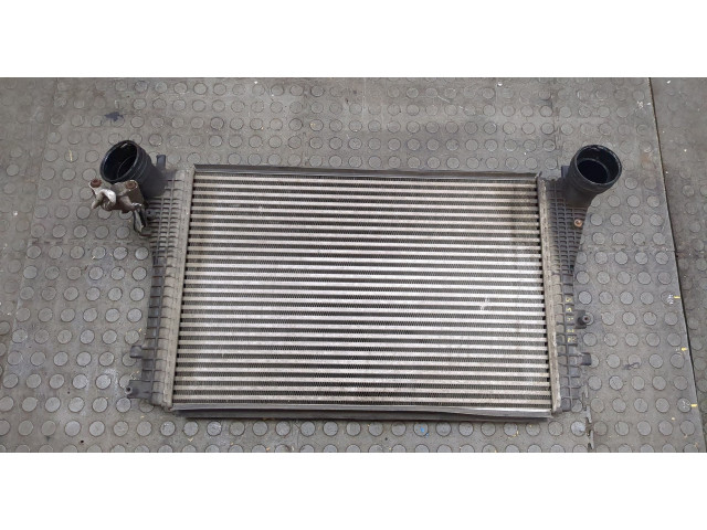 Интеркулер  Volkswagen Golf 5 2003-2009       