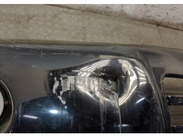 Бампер  Mitsubishi Pajero / Montero 2000-2006 передний      