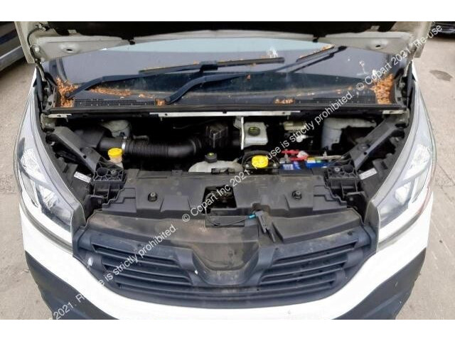 Стойка амортизатора  Renault Trafic 2014-2021 562101710R    1.6  дизель