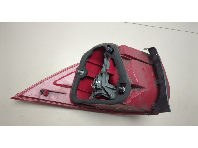 Задний фонарь