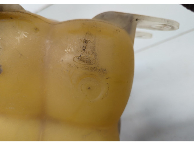 Бачок расширительный  Ford Explorer 2001-2006 3L2Z8A080AA   